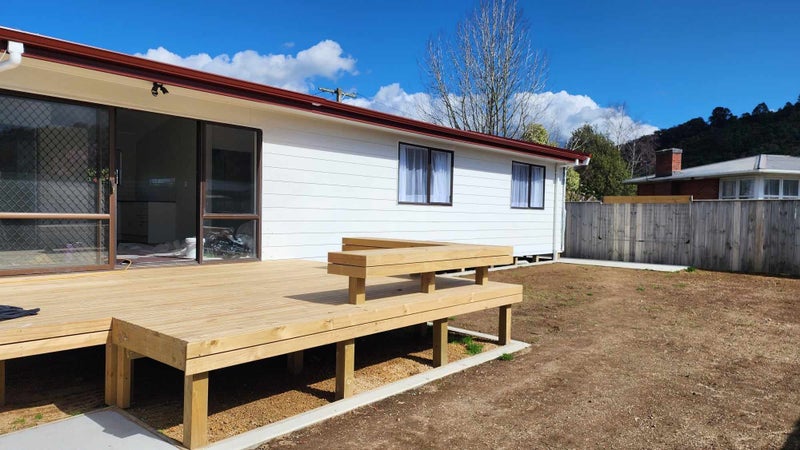 1 Kea Street, Fairy Springs, Rotorua - Carousel 2