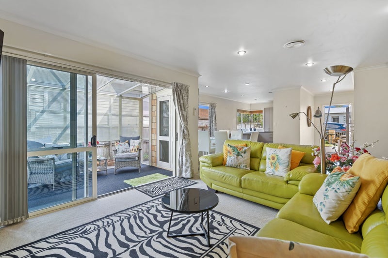 3 Churchill Street, Kensington, Whangarei - Carousel 1