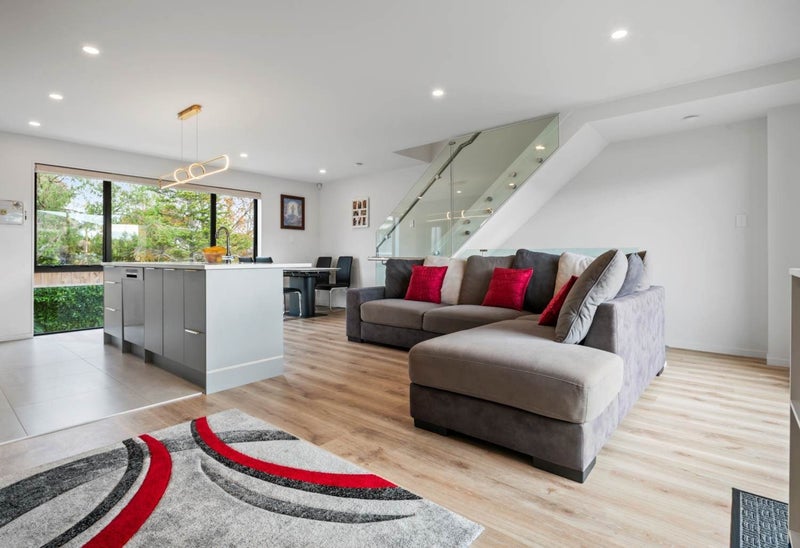 2/66 Bruce Road, Glenfield, Auckland - Carousel 10