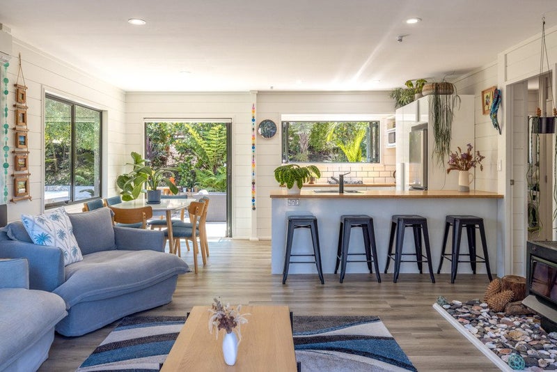 13 Giles Road, Ostend, Waiheke Island - Carousel 33