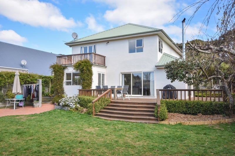 56 Tanner Road, Glenleith, Dunedin - Carousel 1