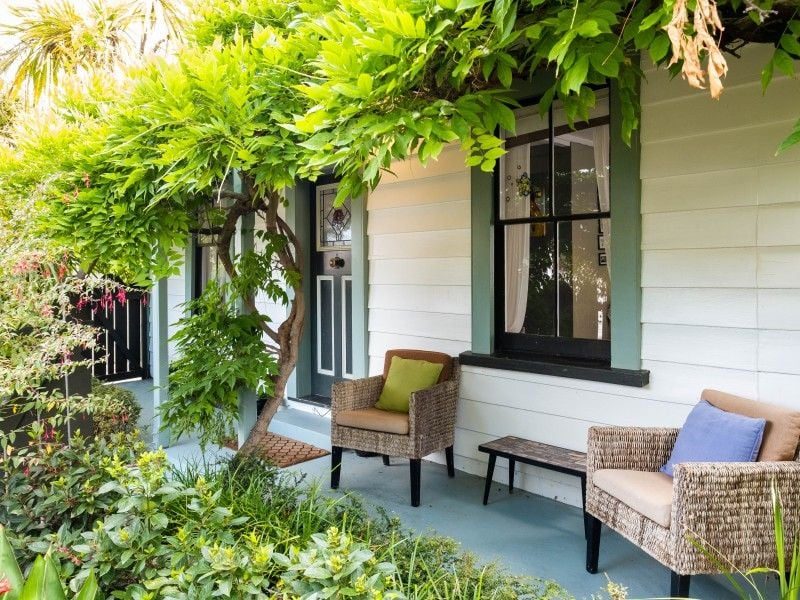 2 Paradise Road, Napier South, Napier - Carousel 1