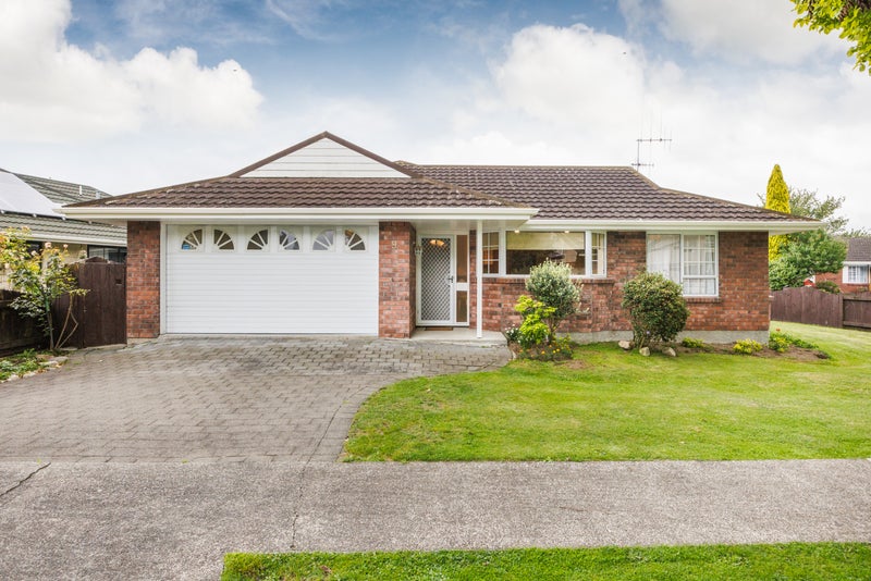 9 Churchill Avenue, Hokowhitu, Palmerston North - Carousel 2