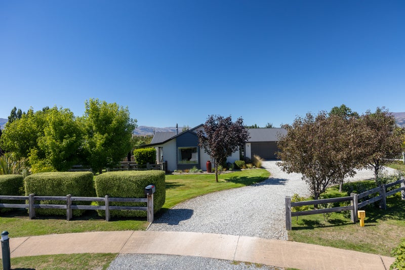 43 Hardie Place, Albert Town, Wanaka - Carousel 2