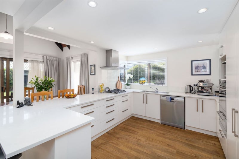 8A Ringwood Place, Avonhead, Christchurch - Carousel 2