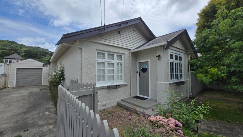 6 Tui Street, Alicetown, Lower Hutt - Carousel 1
