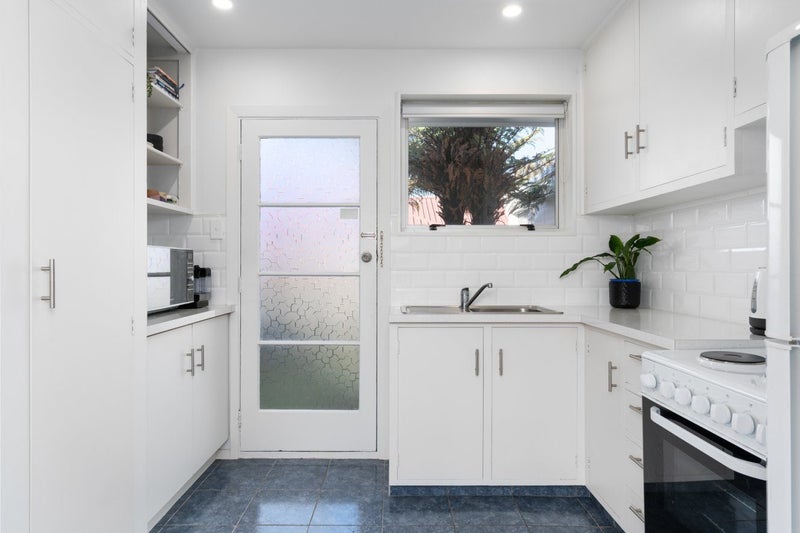 4/35 Neill Street, Hornby, Christchurch - Carousel 2