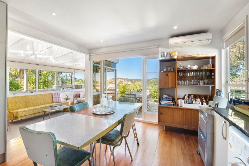 32 Everard Avenue, Army Bay, Whangaparaoa - Carousel 2