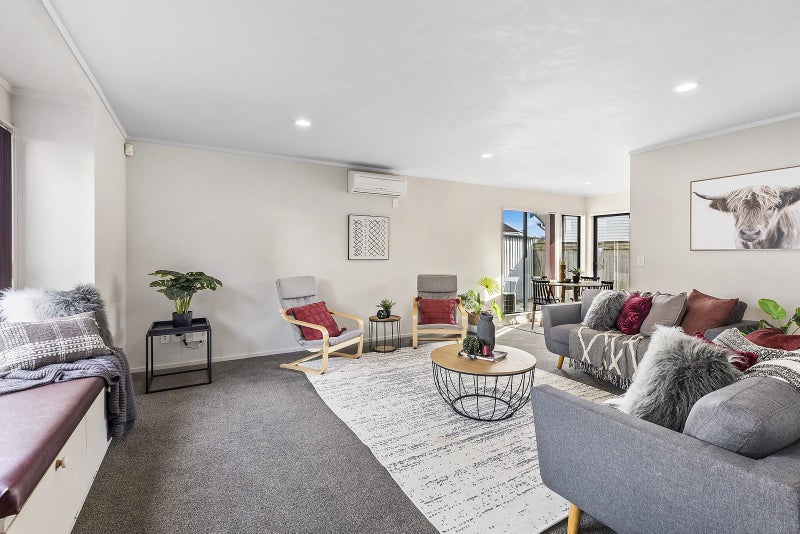 10/389 Broadway, Miramar, Wellington - Carousel 2