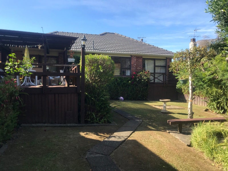 223 St Heliers Road, ST HELIERS, AUCKLAND - Carousel 1