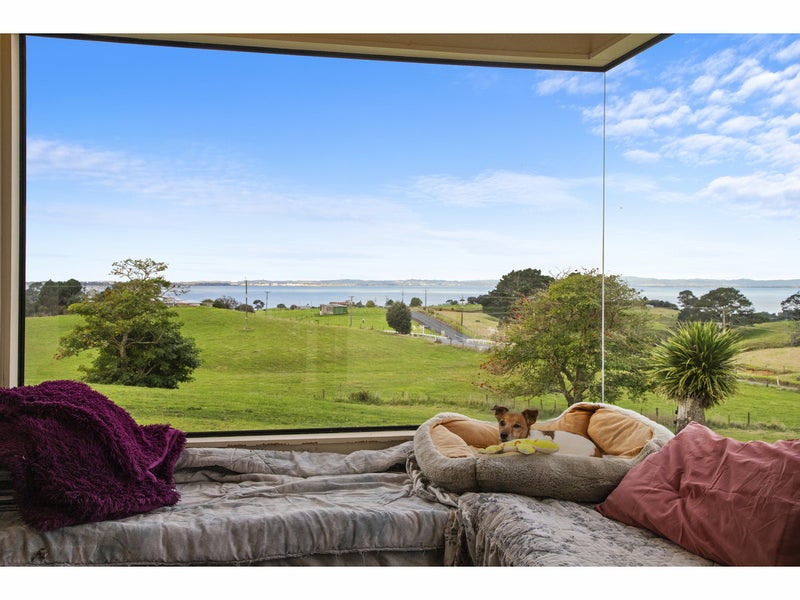 16 Tearoe Road, Waiuku - Carousel 2