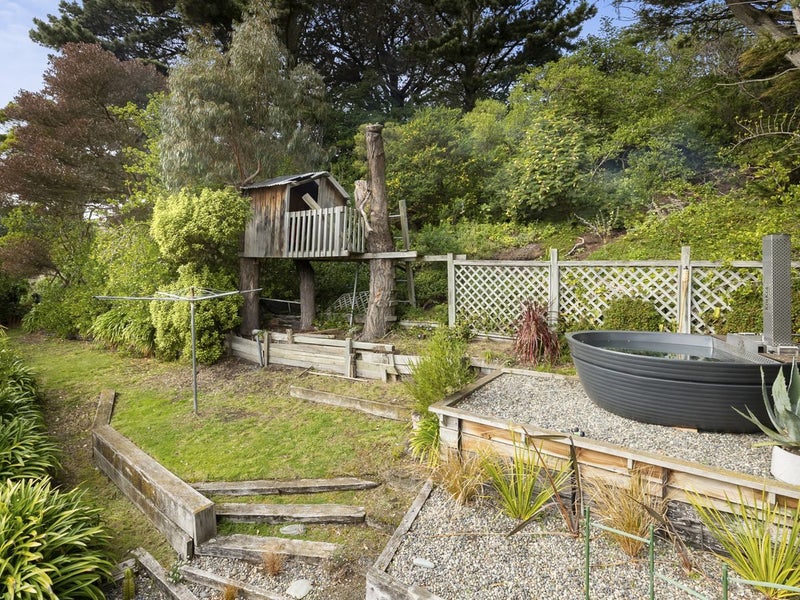 151 Victoria Road, Saint Clair, Dunedin - Carousel 23