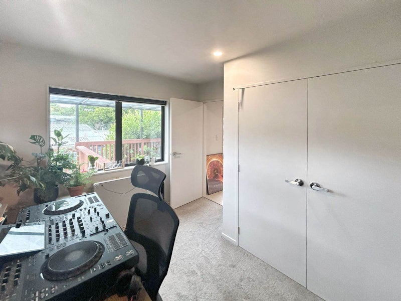 29D Fruitvale Road, New Lynn, Auckland - Carousel 13
