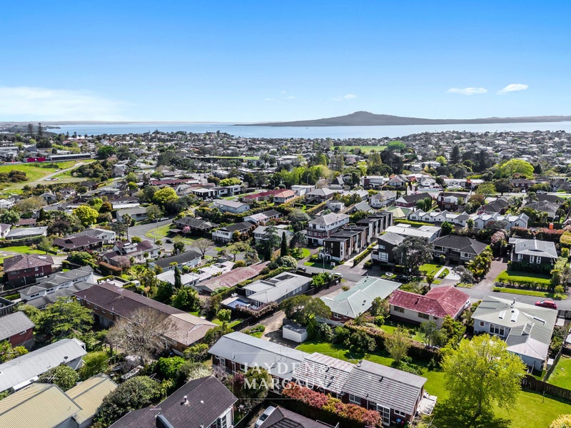 1/23 Ashwell Street, Kohimarama, Auckland - Carousel 2