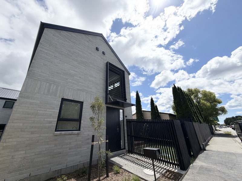 197 Innes Road, St Albans, Christchurch - Carousel 2