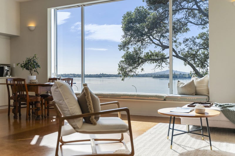 69B Princes Street, Northcote Point, Auckland - Carousel 1