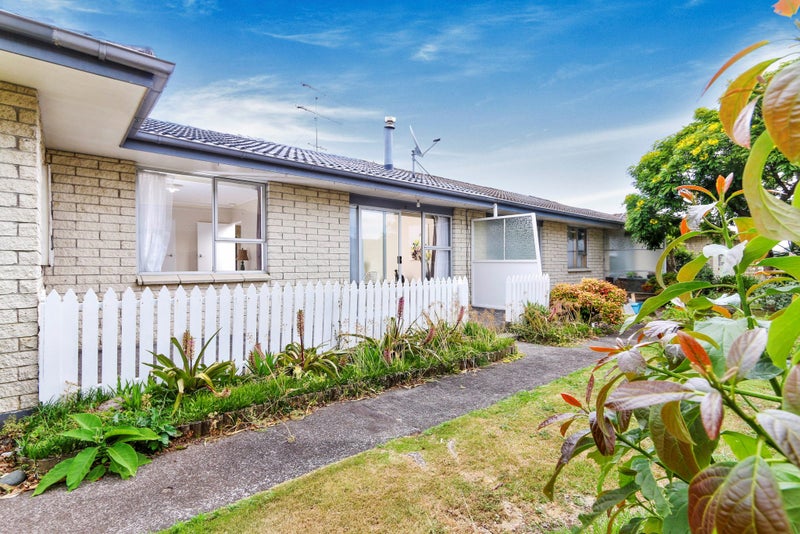 2/12 Stanhope Road, Mount Wellington, Auckland - Carousel 2