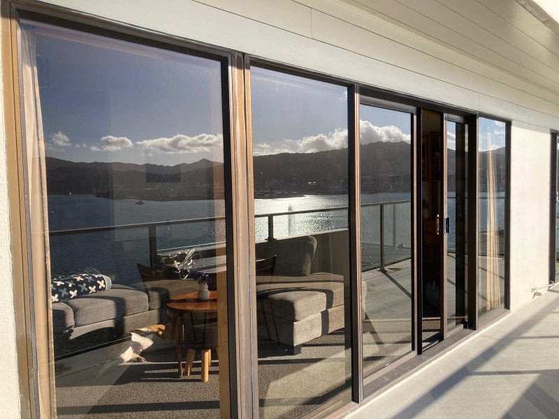 8/9 Wilkinson Street, Oriental Bay, Wellington - Carousel 20