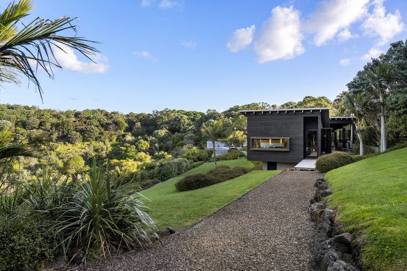 209 Delamore Drive, Oneroa, Waiheke Island - Carousel 16