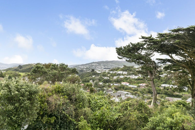 51 Turville Crescent, Newlands, Wellington - Carousel 17