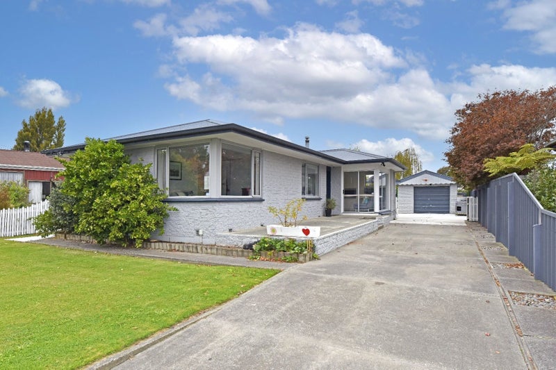 32 Wingate Street, Redwood, Christchurch - Carousel 1