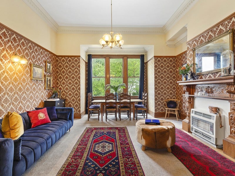 17A Grant Road, Thorndon, Wellington - Carousel 26