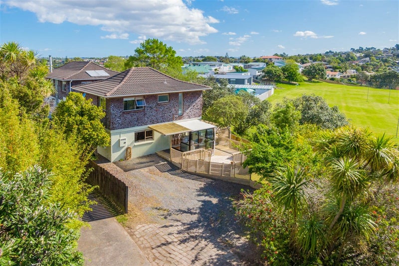 1/14 Thelma Crescent, Torbay, Auckland - Carousel 1
