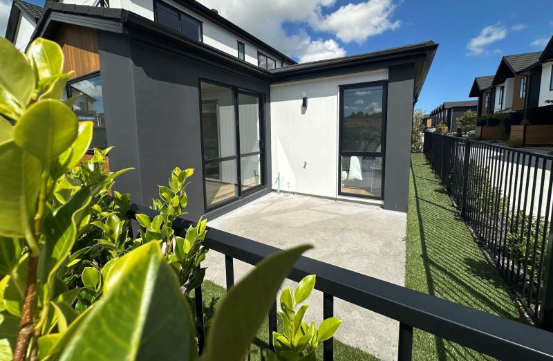 7 Awakeri Street, Kumeu - Carousel 11