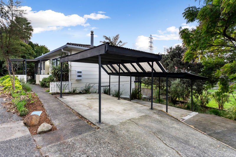 50 Gallony Avenue, Massey, Auckland - Carousel 2
