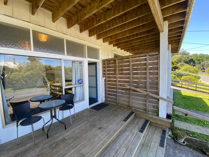 27 Mckenzie Avenue, Arkles Bay, Whangaparaoa - Carousel 1