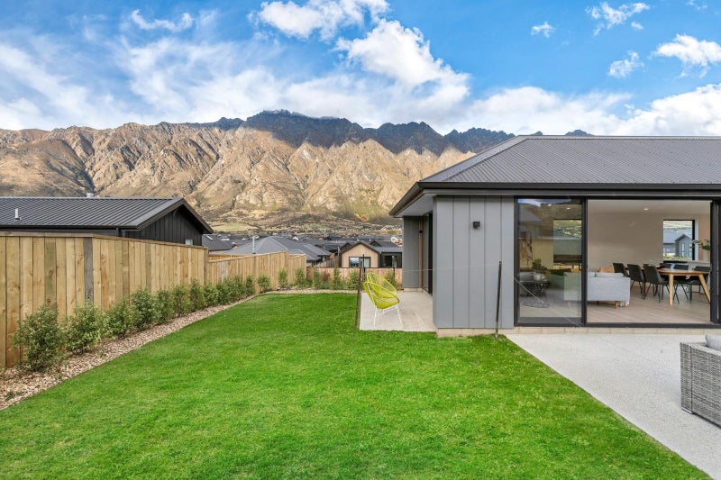 34 Barn Road, Jacks Point, Queenstown - Carousel 27
