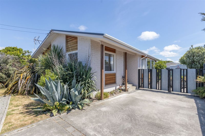 282 Pine Avenue, South New Brighton, Christchurch - Carousel 1