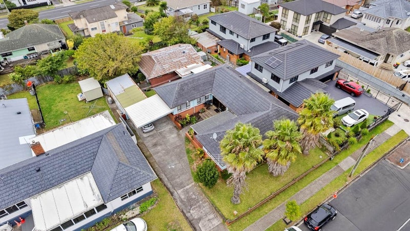 18 Ranfurly Road, Papatoetoe, Auckland - Carousel 1