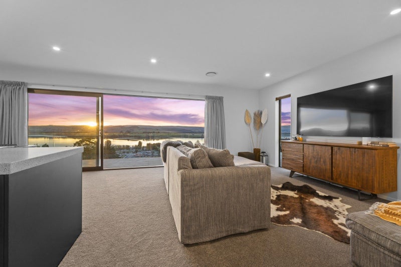 6 Kingsgate Lane, Waihola, Milton - Carousel 1