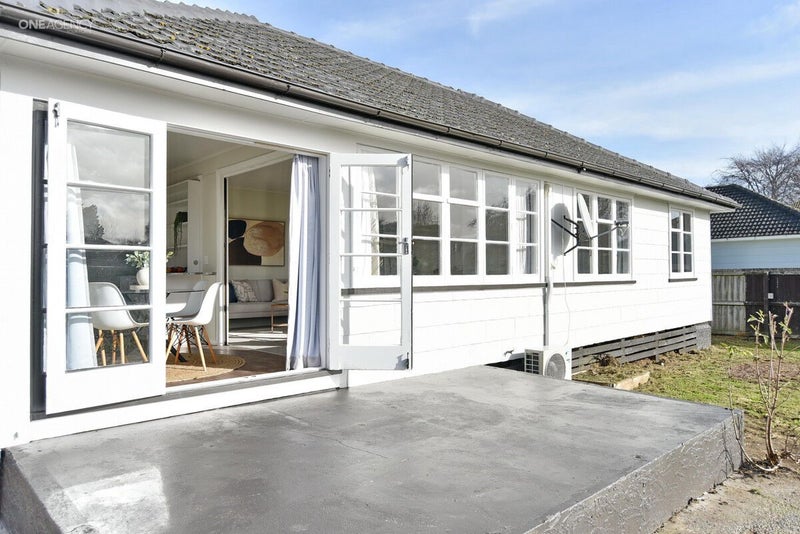 5 Orcades Street, Shirley, Christchurch - Carousel 2