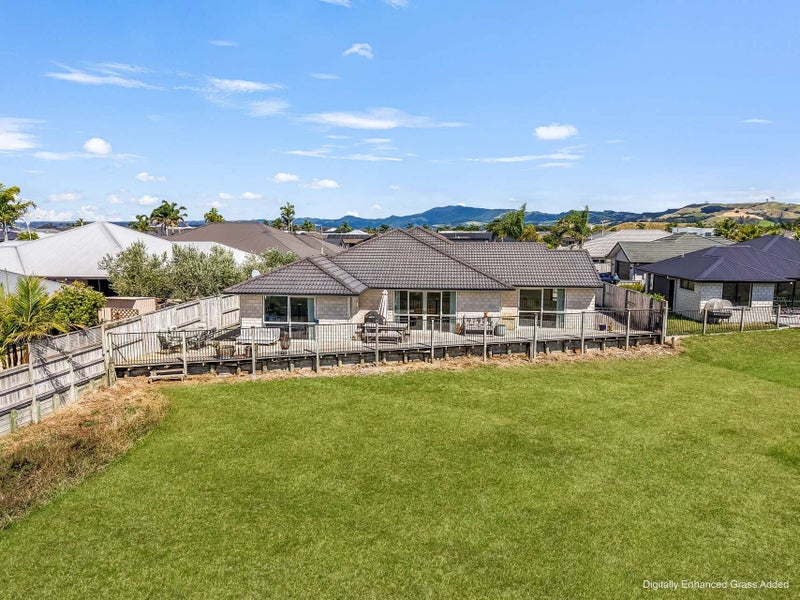 10 Selliera Place, Papamoa Beach, Papamoa - Carousel 1