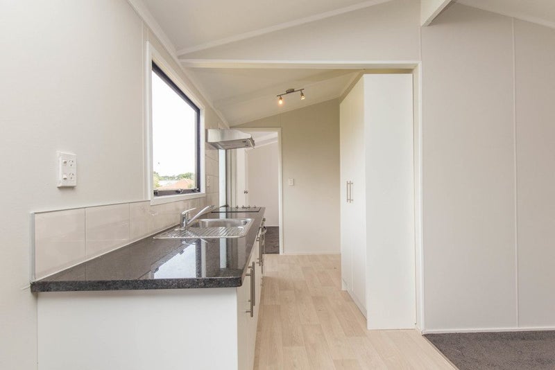 568 Weymouth Road, Weymouth, Auckland - Carousel 1