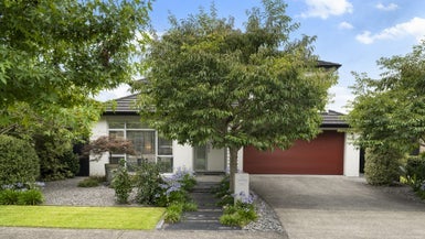 15 Pickaberry Avenue, Karaka, Papakura - Carousel 1