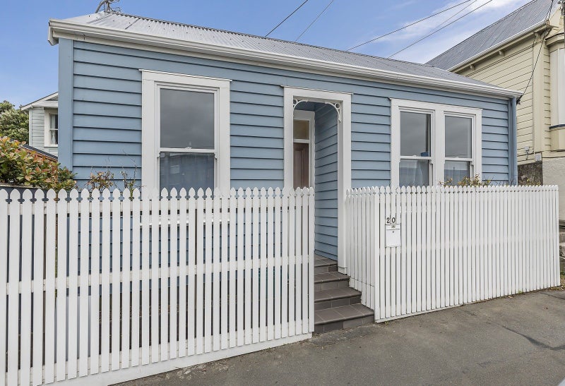 20 Wallace Street, Mount Cook, Wellington - Carousel 1