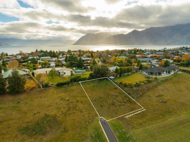 25 Tomtit Crescent, Wanaka - Carousel 2