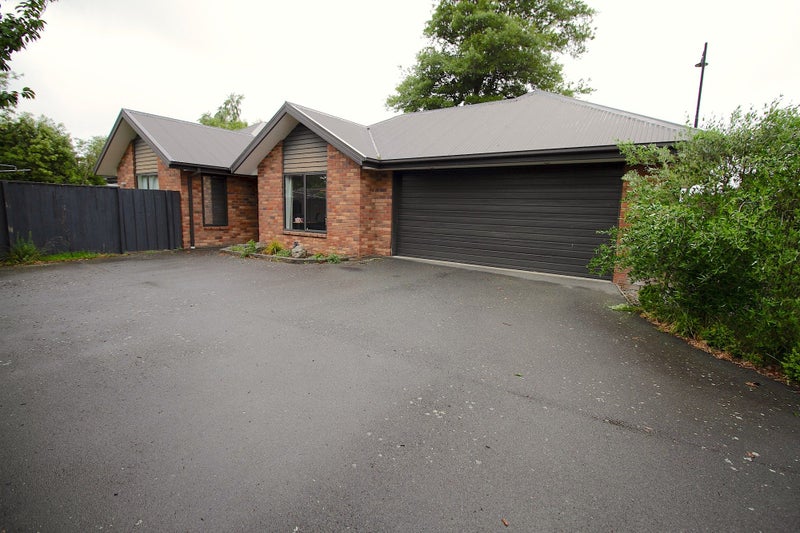 2 Little Oaks Drive, Yaldhurst, Christchurch - Carousel 2