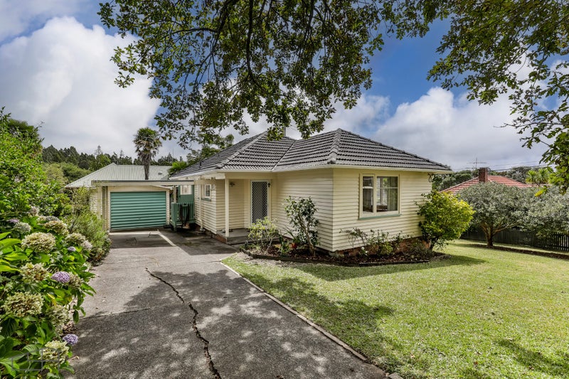 1/171 Atkinson Road, Titirangi, Auckland - Carousel 1