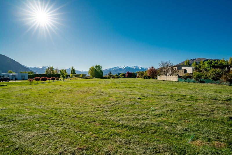 25 WAIMANA Place, Wanaka - Carousel 10