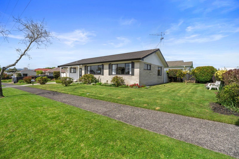 16 Pooles Road, Greerton, Tauranga - Carousel 2