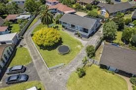 29 Sheralee Place, Bucklands Beach, Auckland - Carousel 6