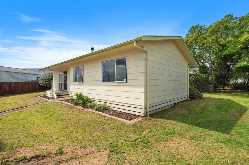 60A Montgomery Crescent, Lansdowne, Masterton - Carousel 2