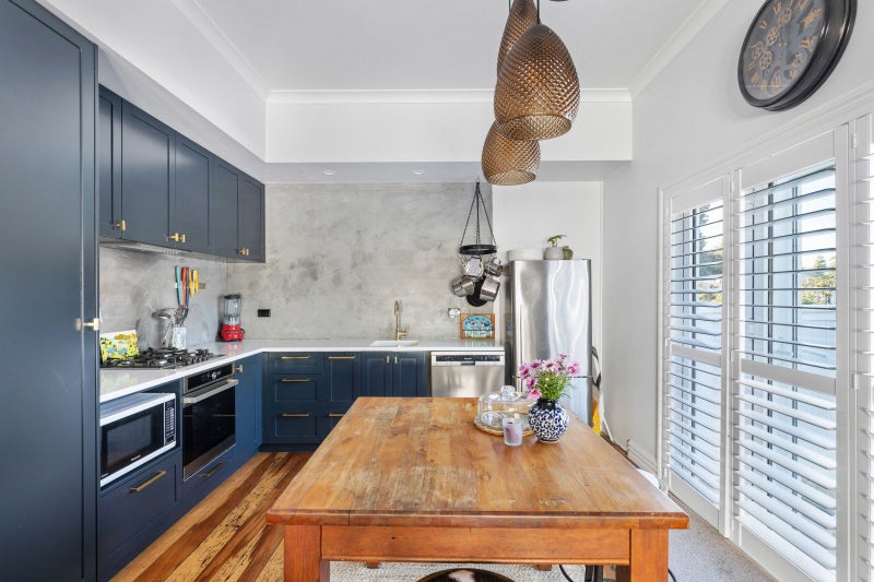 36 Belt Road, Moturoa, New Plymouth - Carousel 2