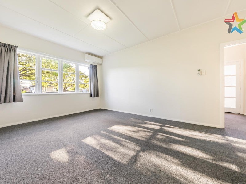 92 Naenae Road, Naenae, Lower Hutt - Carousel 2