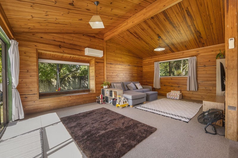 4 Antonia Place, Bell Block, New Plymouth - Carousel 2