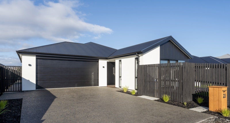 21 Brooklands Street, Burwood, Christchurch - Carousel 1